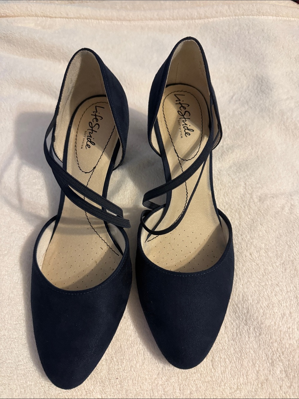 Life Stride Navy Blue Pointed Toe Strappy D'Orsay Pumps